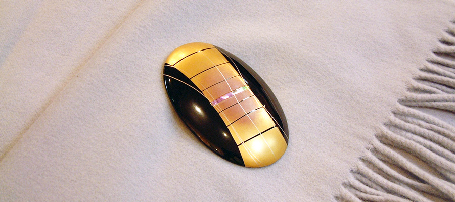 wooden Urushi Lacquered broach