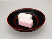 お茶とお菓子の器